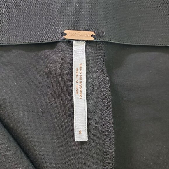 Free People Women's Black Flare Pants Floral Born To Be Wild Size 8 (CJ-1) - Picture 11 of 15